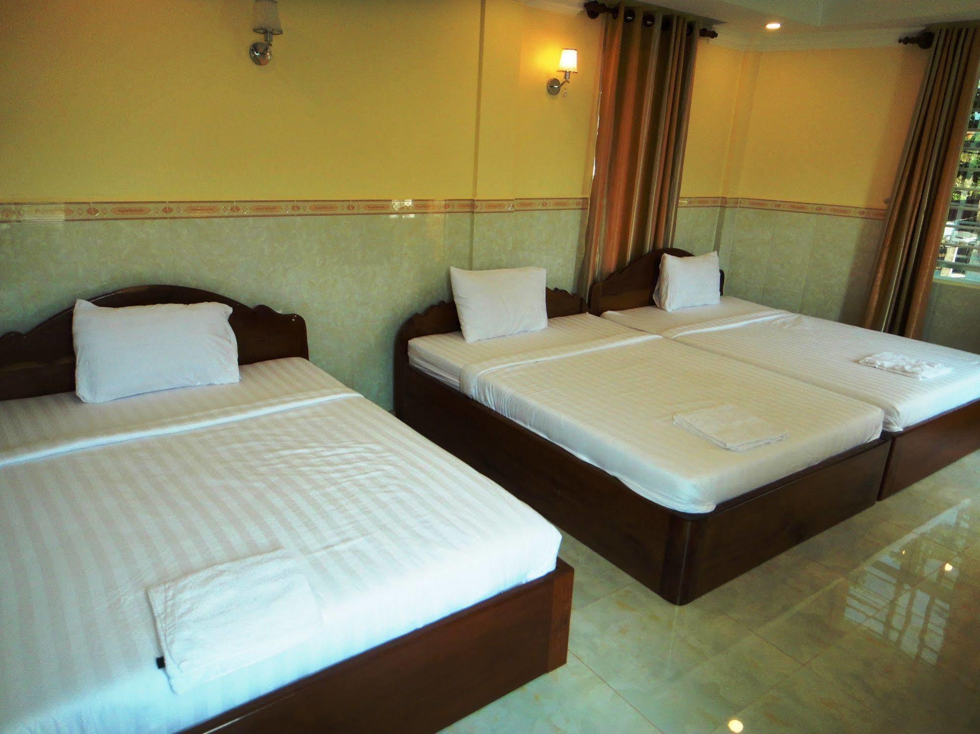 Borey Vatanac Guesthouse Kampot Bagian luar foto