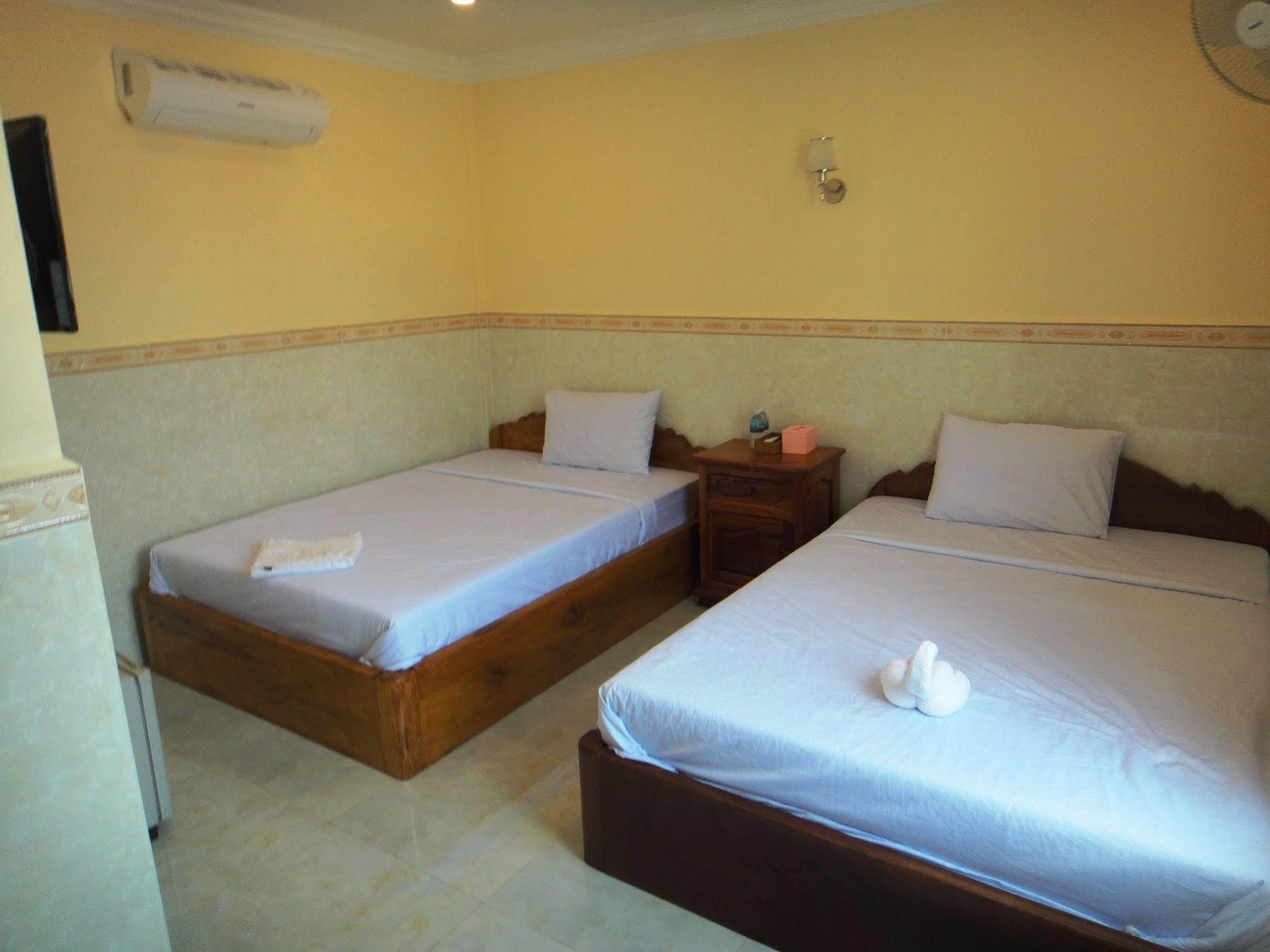 Borey Vatanac Guesthouse Kampot Bagian luar foto